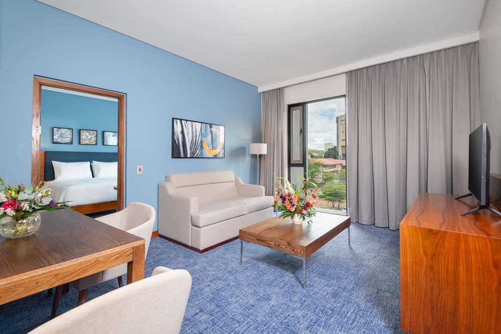 Hilton Garden Inn Windhoek Room photo