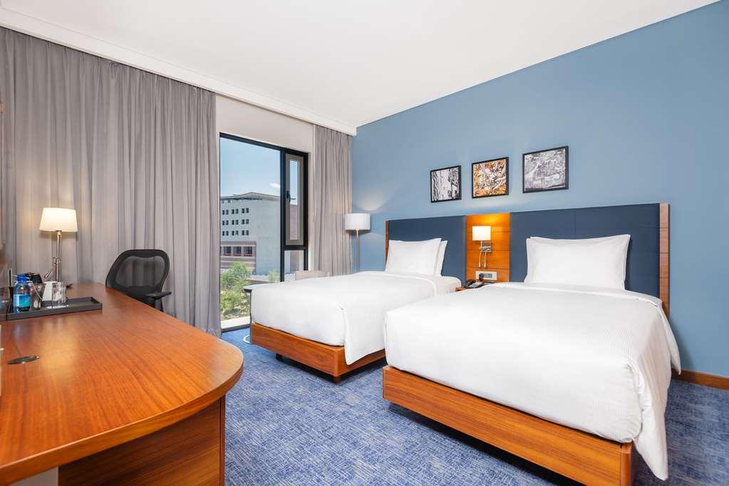Hilton Garden Inn Windhoek Room photo