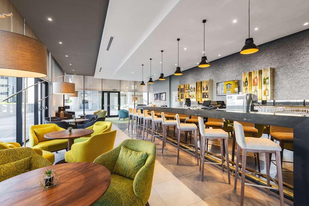Hilton Garden Inn Windhoek Restaurant photo