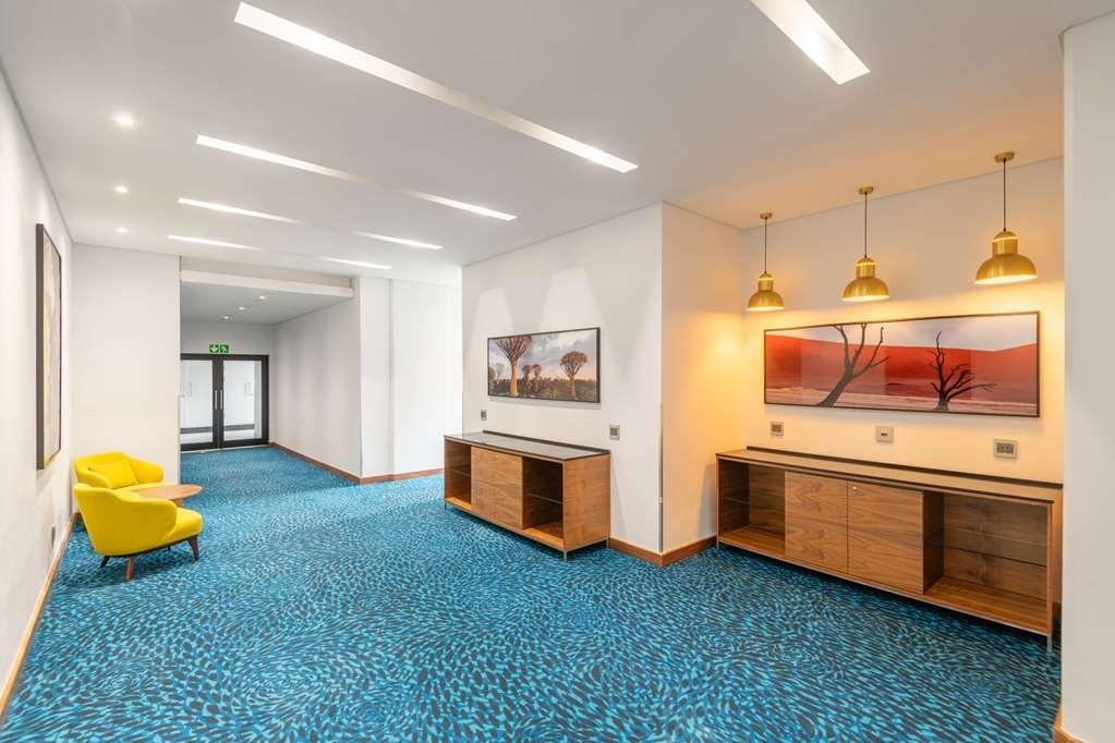 Hilton Garden Inn Windhoek Facilities photo